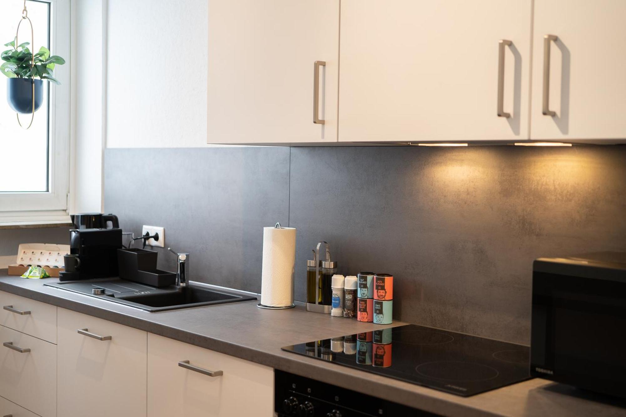 Coblenz Suites - Design Apartment City - 2 Bedrooms โคเบลนซ์ ภายนอก รูปภาพ
